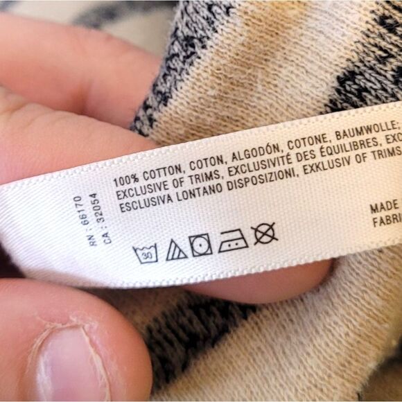 Saturday Sunday Anthropologie Cream Chevron Knit Shorts Size S - Picture 6 of 6